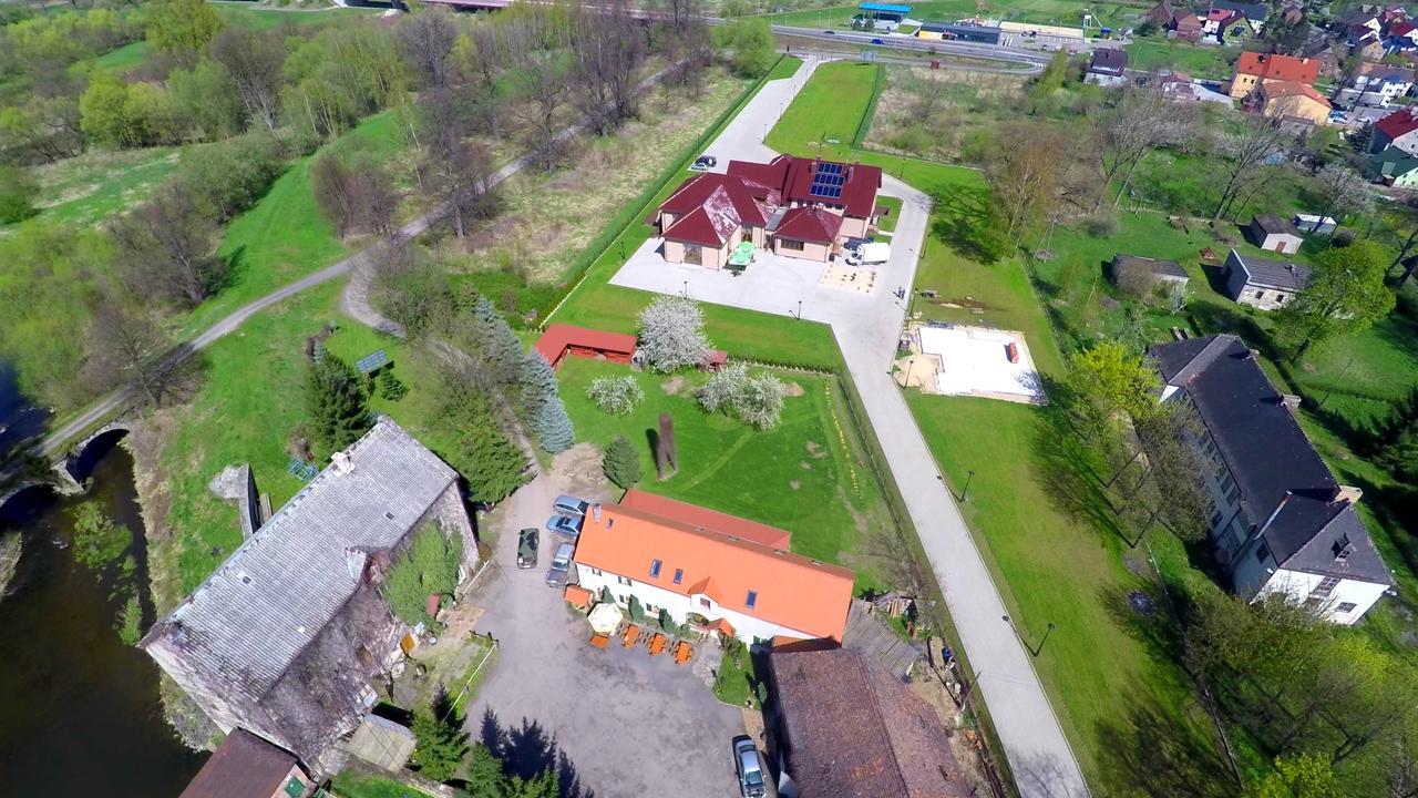 Magnolia- Pokoje Goscinne Zhořelec Exteriér fotografie